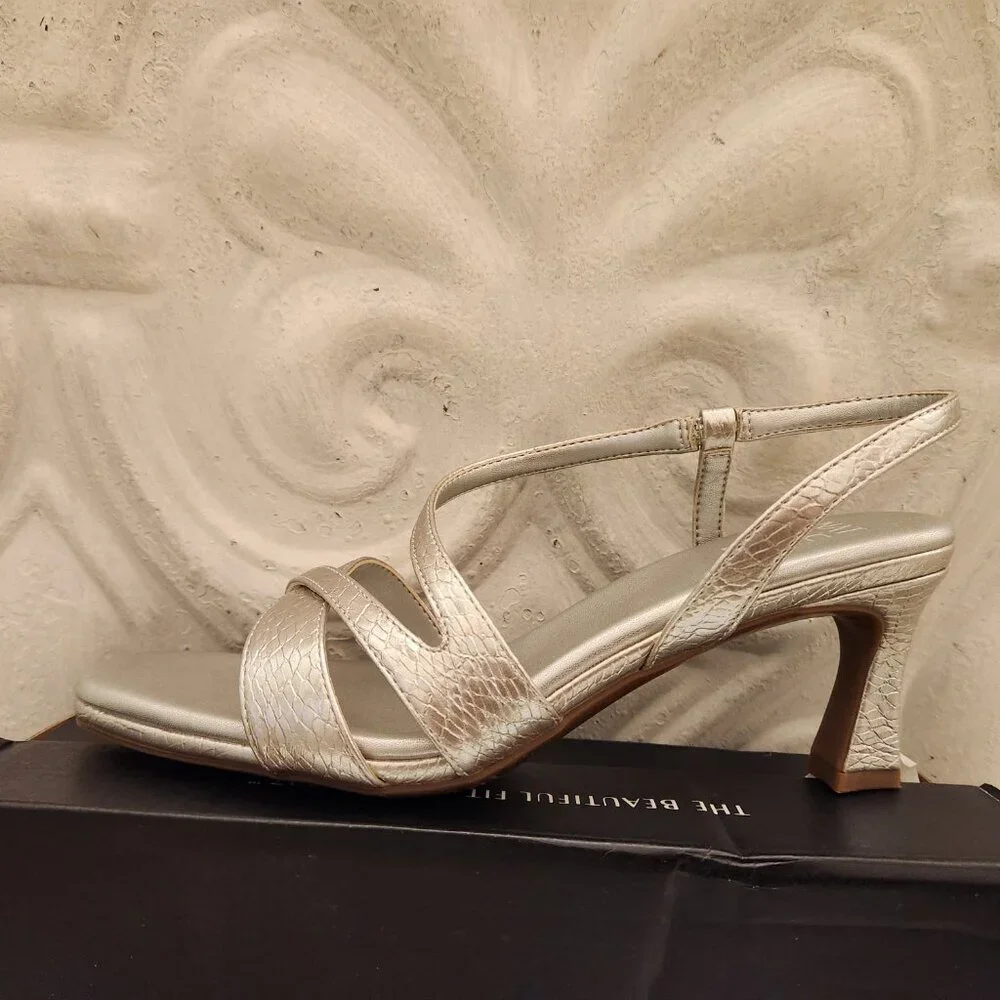 Naturalizer Silver 